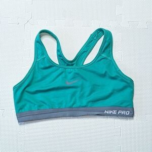 Nike Pro Women's Sports Bra Green With Gray Band Medium
